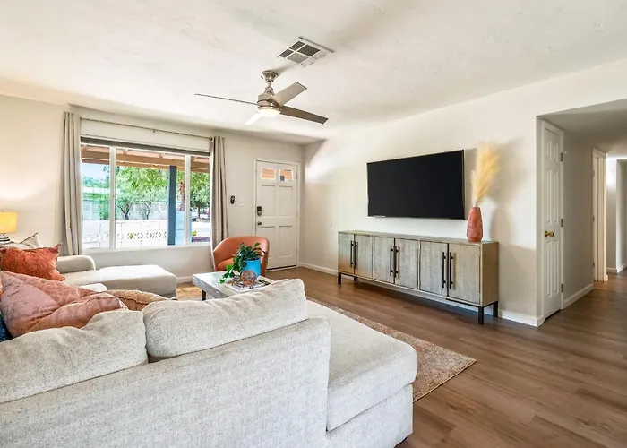Ferienhaus 5br Sleeps 10 Hot Tub Fire Pit Games & Walk To Asu