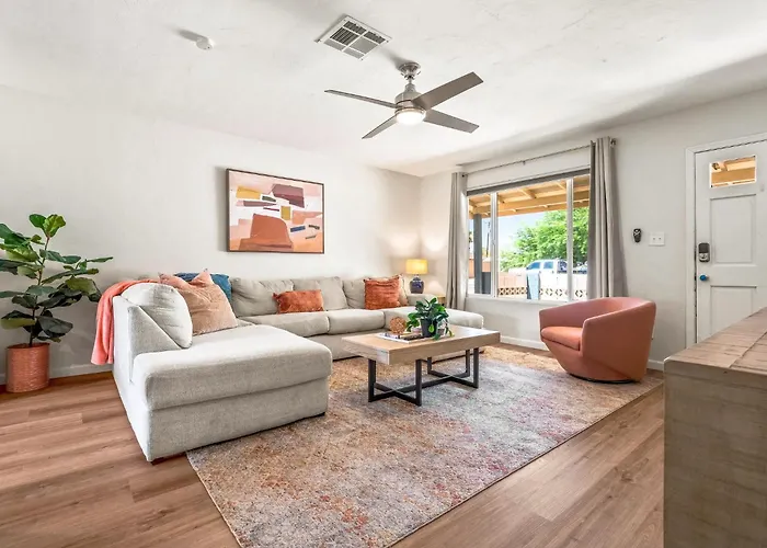 5br Sleeps 10 Hot Tub Fire Pit Games & Walk To Asu Ferienhaus Tempe