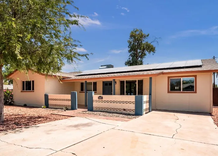 5br Sleeps 10 Hot Tub Fire Pit Games & Walk To Asu Tempe