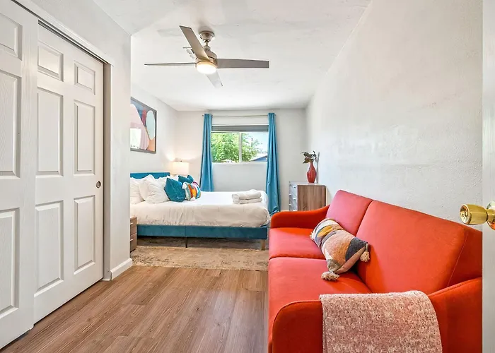 5br Sleeps 10 Hot Tub Fire Pit Games & Walk To Asu Ferienhaus *